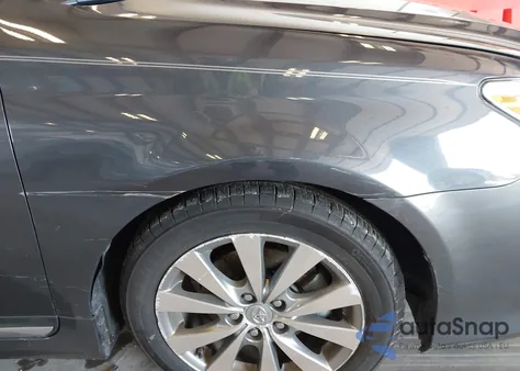 2011 Toyota Avalon Limited z USA, uszkodzony, nr VIN 4T1BK3DB9BU413669